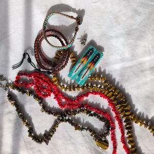 8 Piece Western Jewelry Bundle: Necklaces, Bracelets, Stud Earrings, Barrettes